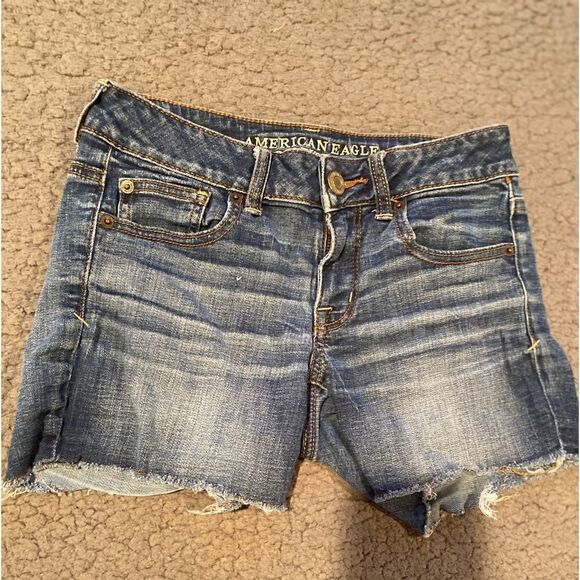 American Eagle Super Stretch Denim Shorts Size 2 - Picture 2 of 12